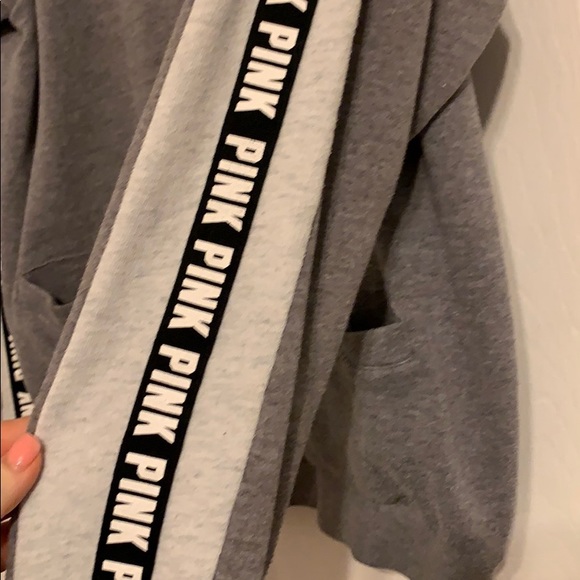 half-zip sweatshirt - Picture 2 of 4